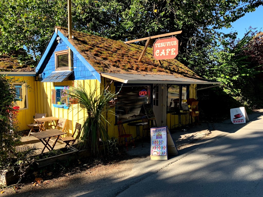 Vesuvius Cafe | 735 Vesuvius Bay Rd, Salt Spring Island, BC V8K 1L5, Canada | Phone: (250) 537-1515