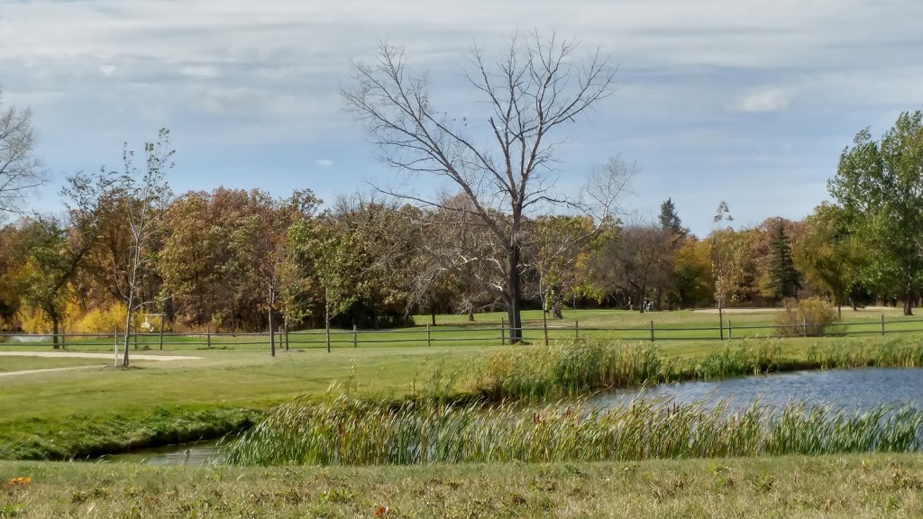 Breezy Bend Country Club Weddings & Receptions | 7620 Roblin Blvd, Headingley, MB R4H 1A7, Canada | Phone: (204) 895-7205