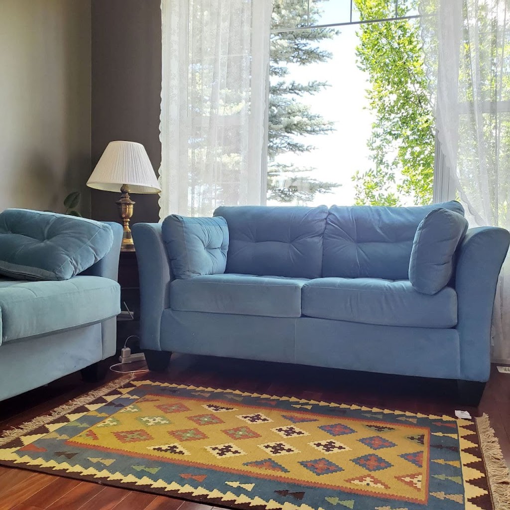 SaraMoon | 1175 Everridge Dr SW, Calgary, AB T2Y 4T2, Canada | Phone: (587) 887-0818