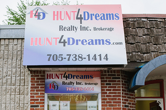 Hunt4Dreams Realty Inc. Brokerage | 16 Fire Rte 122, Bobcaygeon, ON K0M 1A0, Canada | Phone: (705) 738-1414