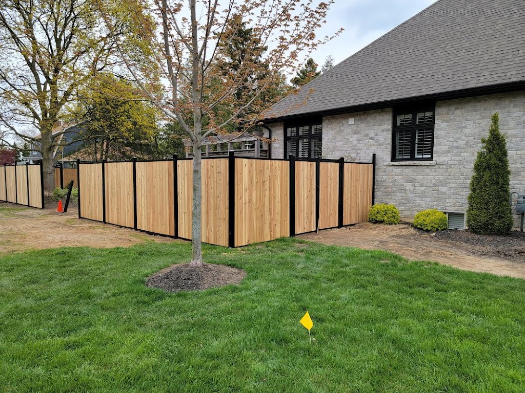A&H Custom Fence and Decks | 50 Gerard Ave, Kitchener, ON N2C 2A1, Canada | Phone: (519) 222-2882