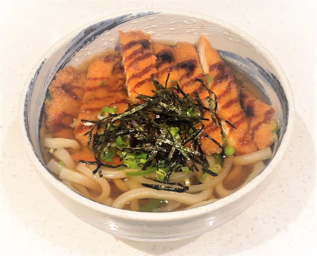 Sushi Momoi | 9425 Leslie St #4, Richmond Hill, ON L4B 3N7, Canada | Phone: (905) 737-7313