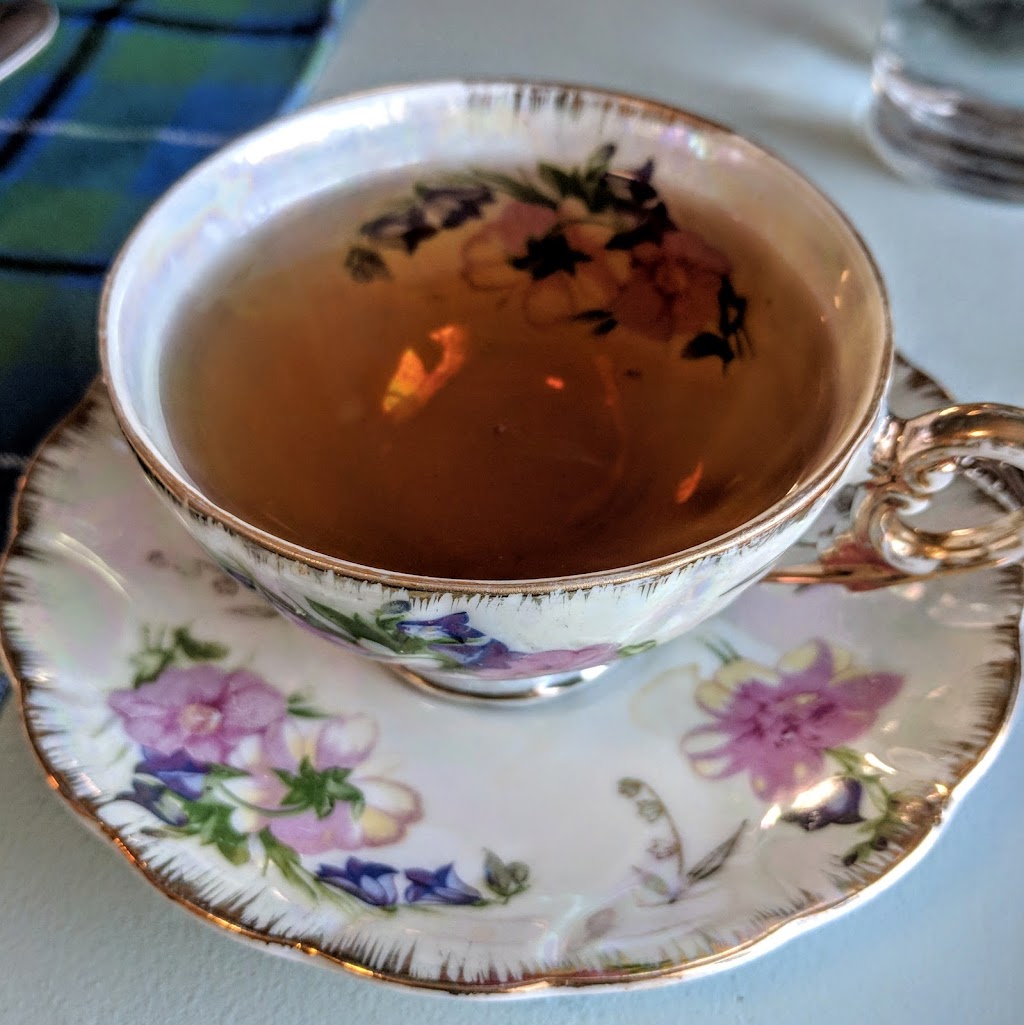 Little Teapot Cafe & Bakery | 524 Centre St, Rosemary, AB T0J 2W0, Canada | Phone: (403) 899-6838