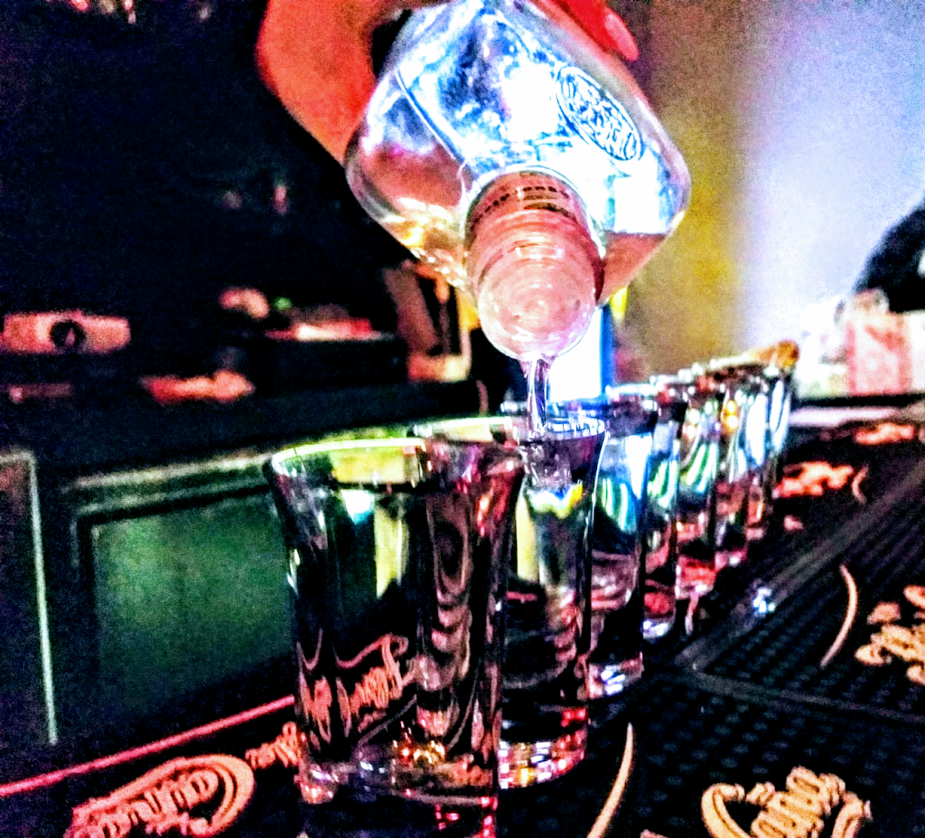 LATINOS RESTO-BAR | 665 Bronson Ave, Ottawa, ON K1S 4E7, Canada | Phone: (613) 501-2605