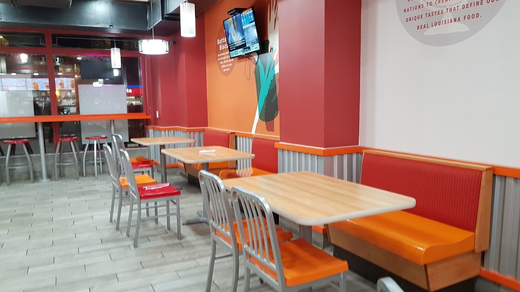 Popeyes Louisian Kitchen | 106 Front St E, Toronto, ON M5A 1E1, Canada