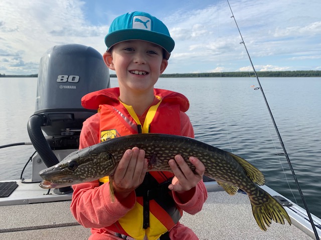 Get Hooked Fishing Adventures | Box 9024, Spruce Grove, AB T7X 0H5, Canada | Phone: (780) 293-2597