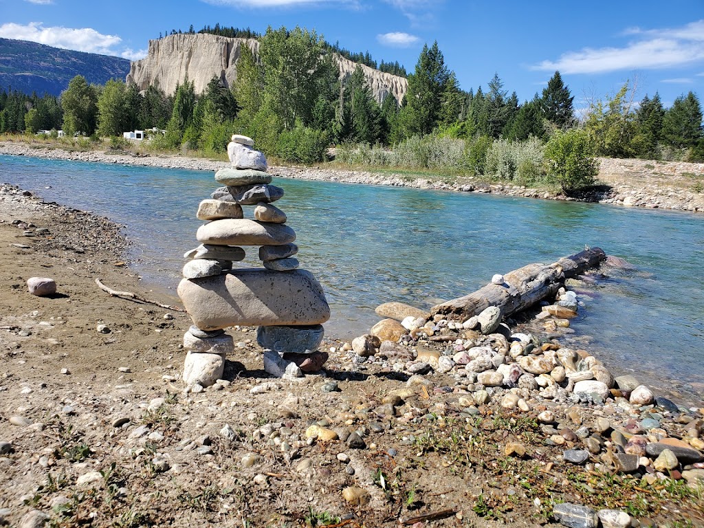 Dutch Creek Resort | 5478 Highway 93/95, Fairmont Hot Springs, BC V0B 1L2, Canada | Phone: (250) 345-6558