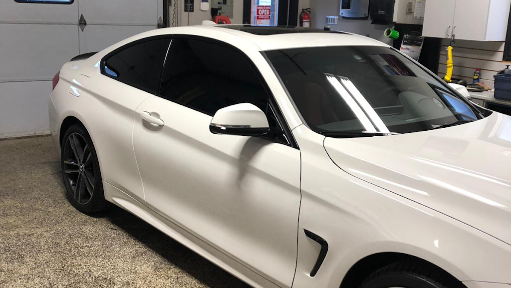 T4TINT | 958 St Laurent Blvd, Ottawa, ON K1K 3B3, Canada | Phone: (613) 875-4429