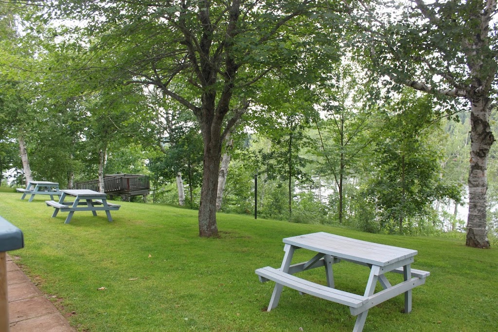 Lanes Riverhouse Inn & Cottages | 33 Brook St, Montague, PE C0A 1R0, Canada | Phone: (902) 838-2433