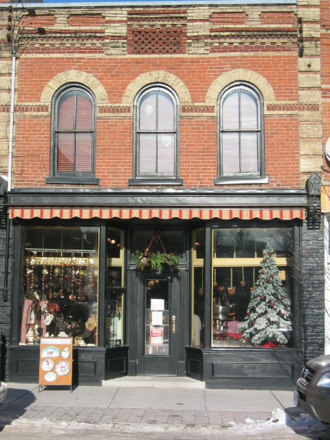 Jingles Cannington | 16 Cameron St E, Cannington, ON L0E 1E0, Canada | Phone: (705) 432-3330