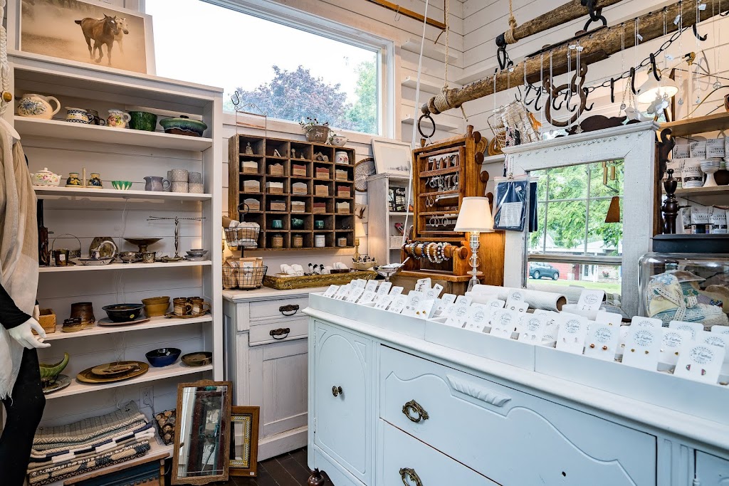 The Painterie et Marché | 12 Erie St, Collingwood, ON L9Y 1P4, Canada | Phone: (705) 606-4781