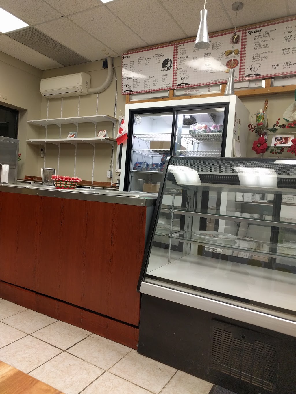 Bernies Pizza | 52 Queen St #3, Gilford, ON L0L 1R0, Canada | Phone: (705) 458-2001
