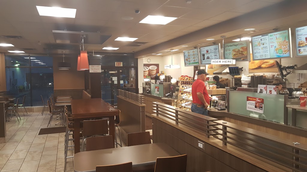 Tim Hortons | 1820b Uxbridge Dr NW, Calgary, AB T2N 3Z1, Canada | Phone: (403) 284-0349
