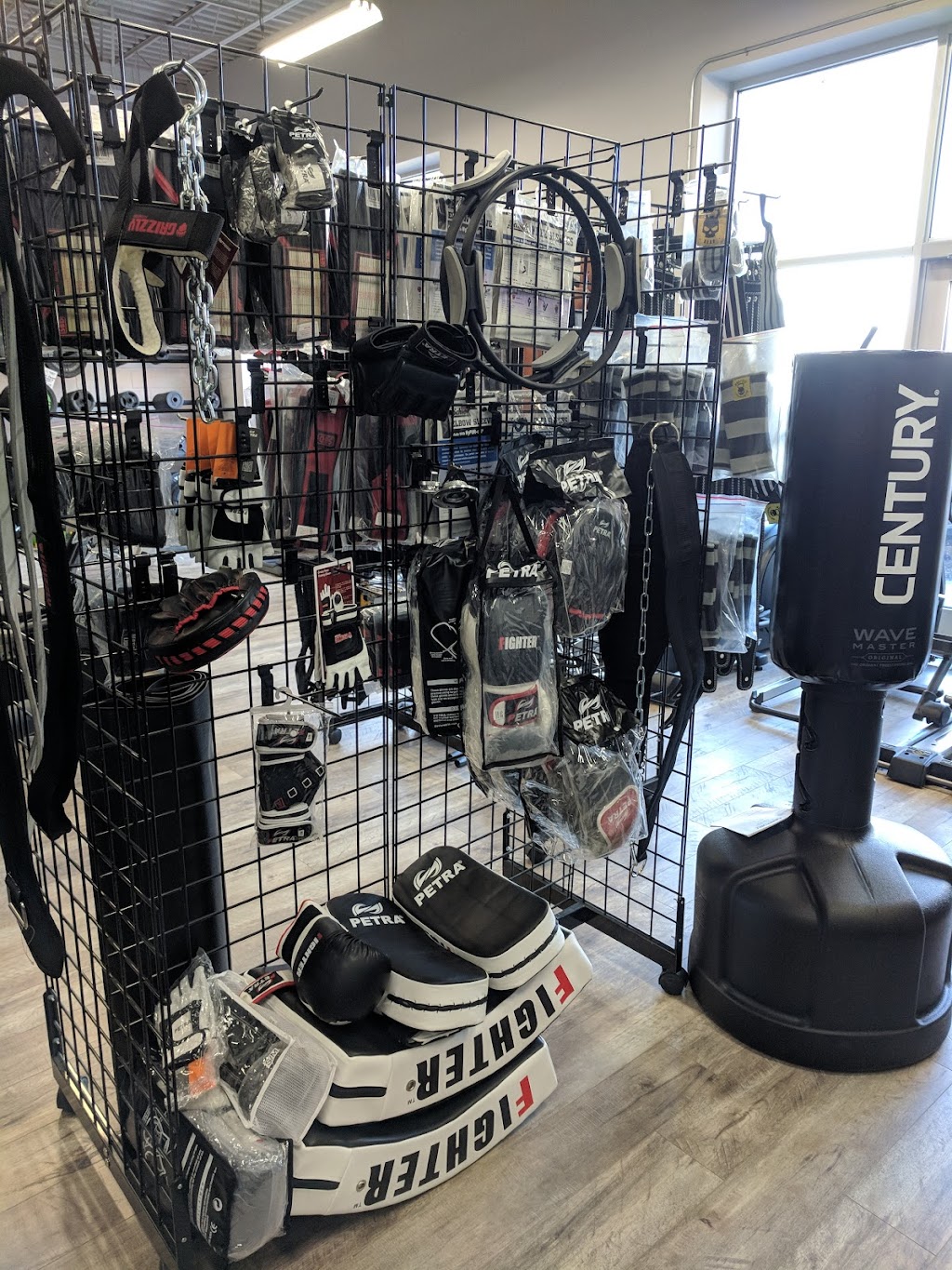 Kawartha Fitness Kingston | 745 Gardiners Rd Unit 14, Kingston, ON K7M 3Y5, Canada | Phone: (613) 389-4696