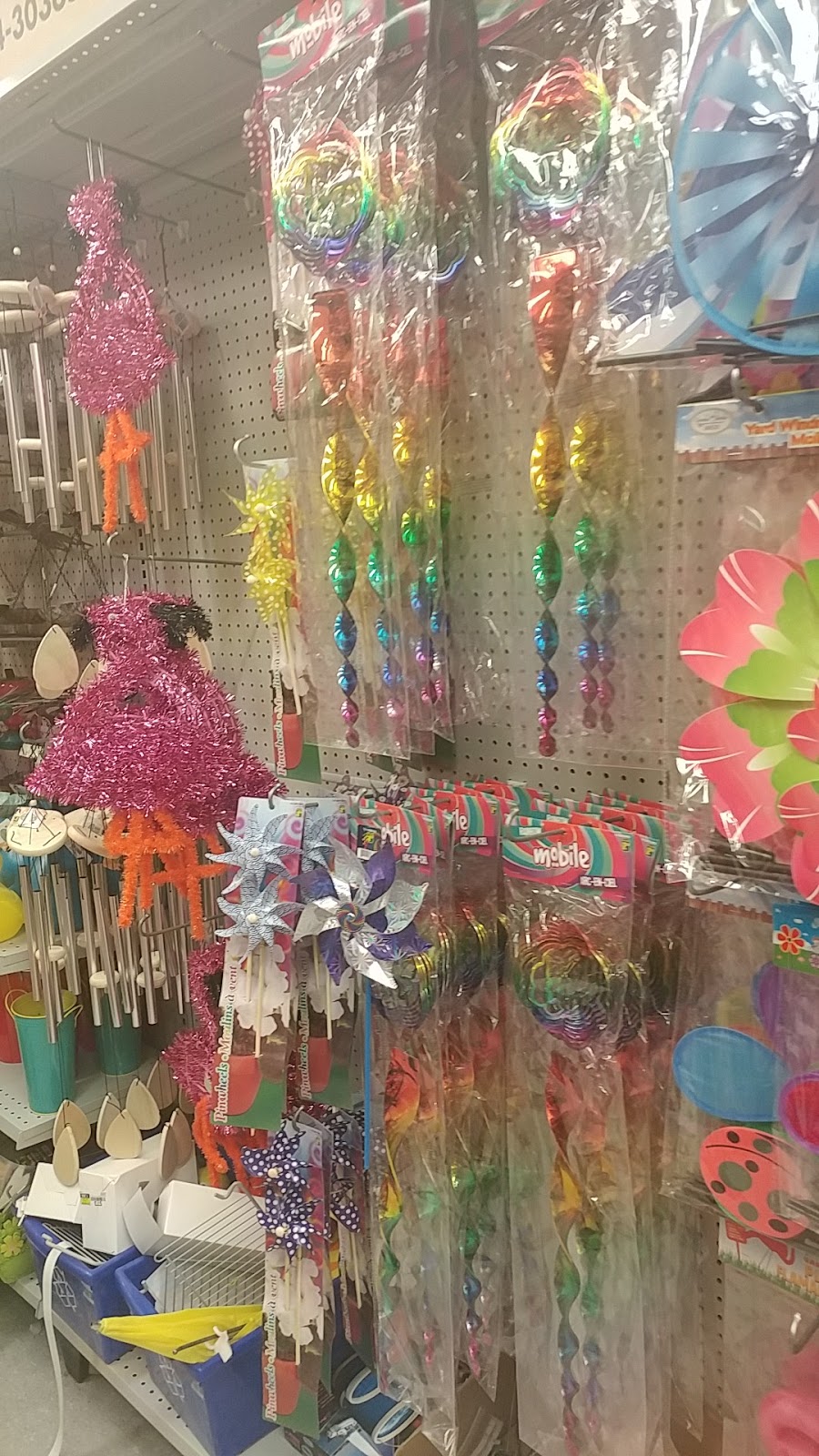 Dollarama | 1100 Concordia Ave, Winnipeg, MB R2K 4B8, Canada | Phone: (204) 661-2915
