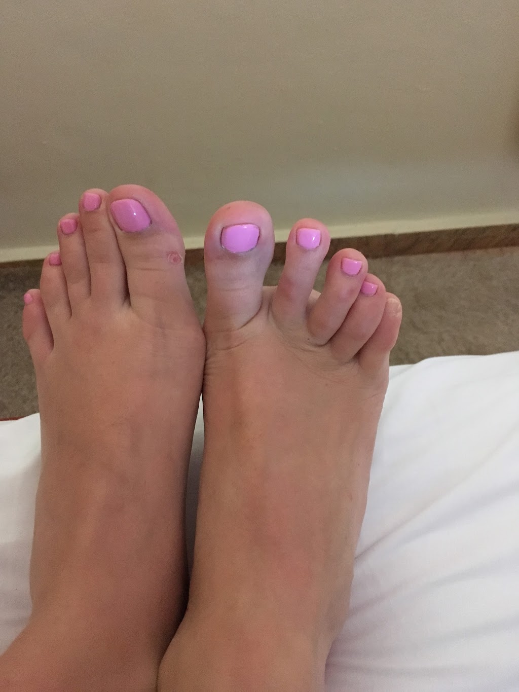 GIOIA Beauty Bar & Spa | 20 Joe Shuster Way #4, Toronto, ON M6K 0A3, Canada | Phone: (416) 516-5888
