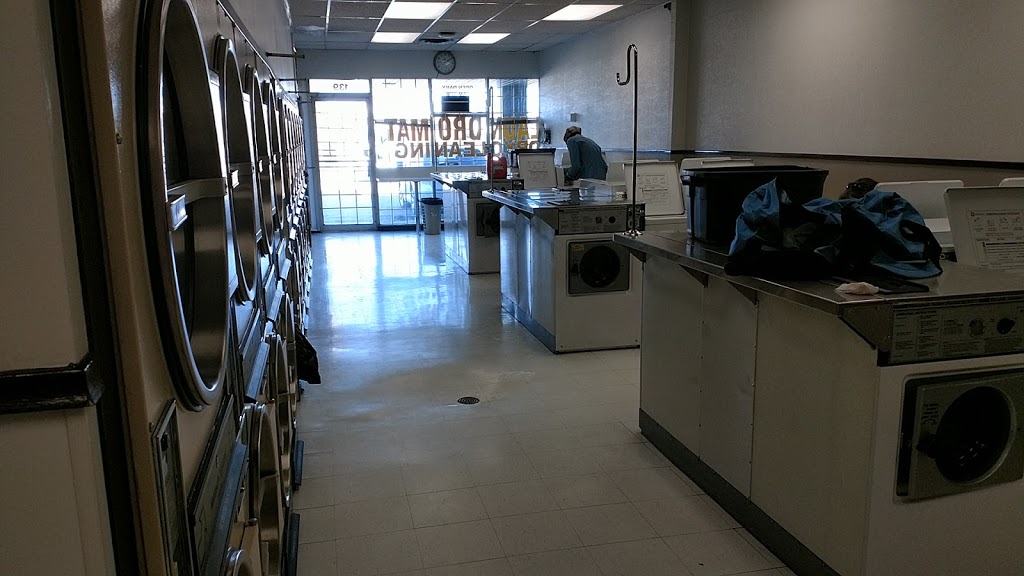 Marbank Laundromat | 920 36 St NE #139, Calgary, AB T2A 6L8, Canada | Phone: (403) 273-4788