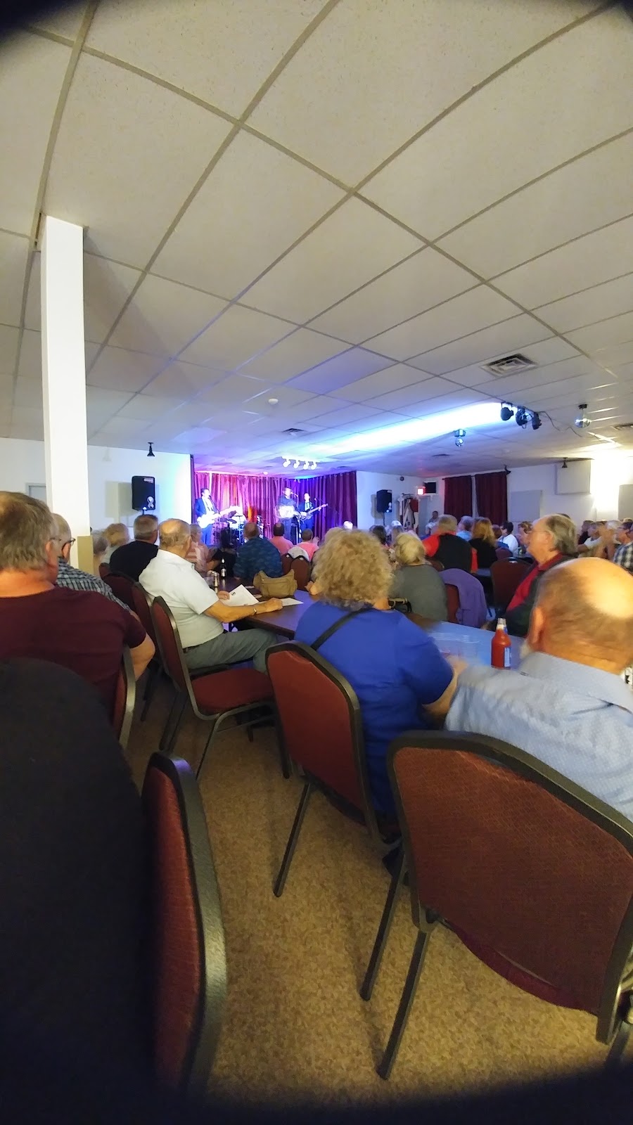 Royal Canadian Legion Branch 270 Coldwater | 2 Michael Anne Dr, Coldwater, ON L0K 1E0, Canada | Phone: (705) 686-3388