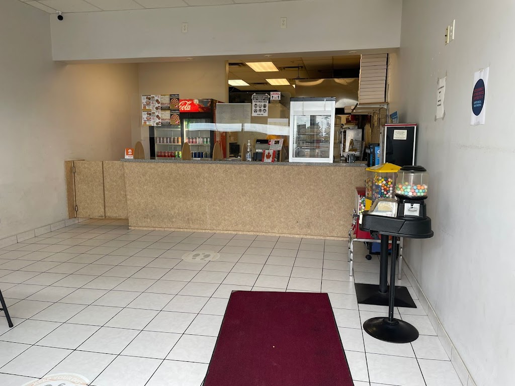Pizza Fella’z | 8565 ON-27 Unit 8, Woodbridge, ON L4L 1A7, Canada | Phone: (905) 851-7001