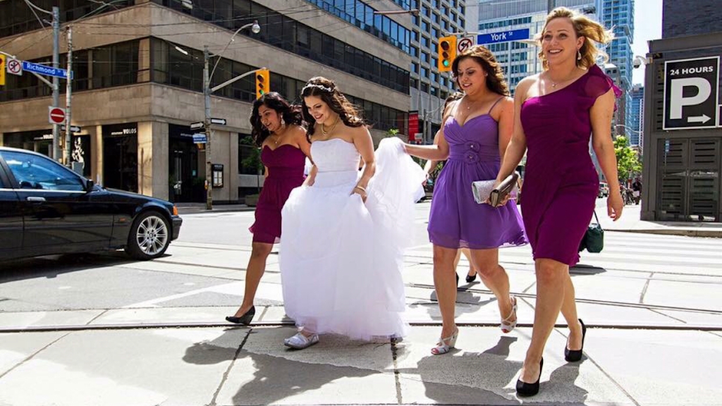 Tangled Hair Studio | 1305 Pickering Pkwy, Pickering, ON L1V 3P2, Canada | Phone: (905) 492-9333