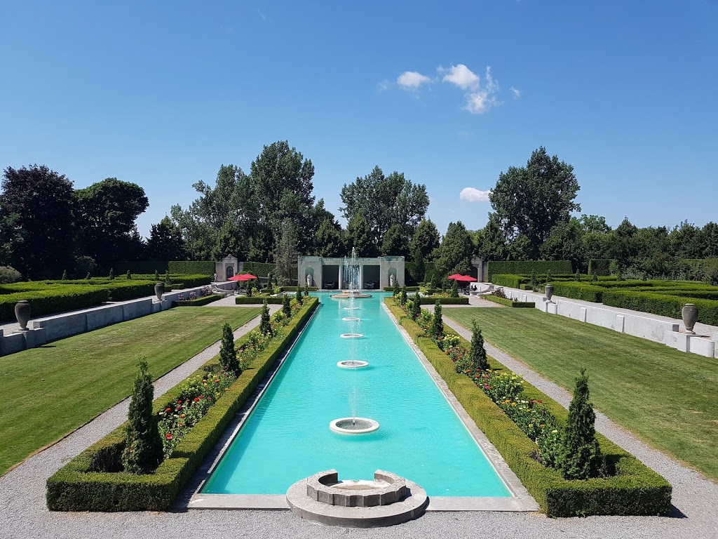 Parkwood Estate | 270 Simcoe St N, Oshawa, ON L1G 4T5, Canada | Phone: (905) 433-4311