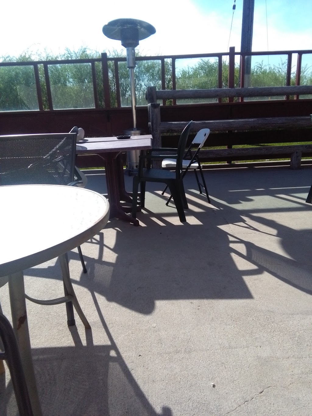 Riverton Motor Inn | 83 Main St, Riverton, MB R0C 2R0, Canada | Phone: (204) 378-5118