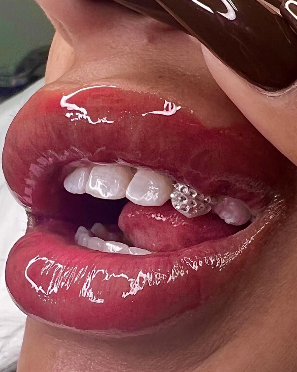 ICY TOOTHFAIRY | 1924 Windwood Pl, Orléans, ON K1C 7K7, Canada | Phone: (873) 999-6229