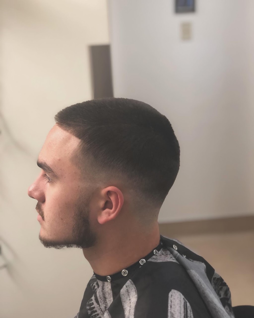 WWU Cuts | Gamma, 5 W College Way, Bellingham, WA 98225, USA | Phone: (253) 370-6279