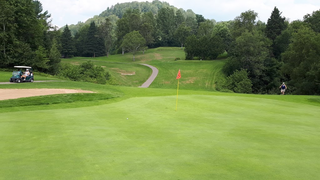 Club de Golf Piedmont | 201 Chemin de la Montagne, Piedmont, QC J0R 1K0, Canada | Phone: (450) 227-2562