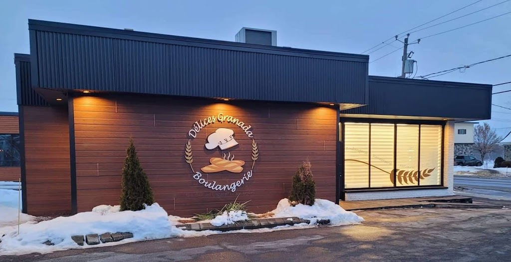 Boulangerie Délices Granada | 1055 Bd Mercure, Drummondville, QC J2B 3L5, Canada | Phone: (819) 850-6913