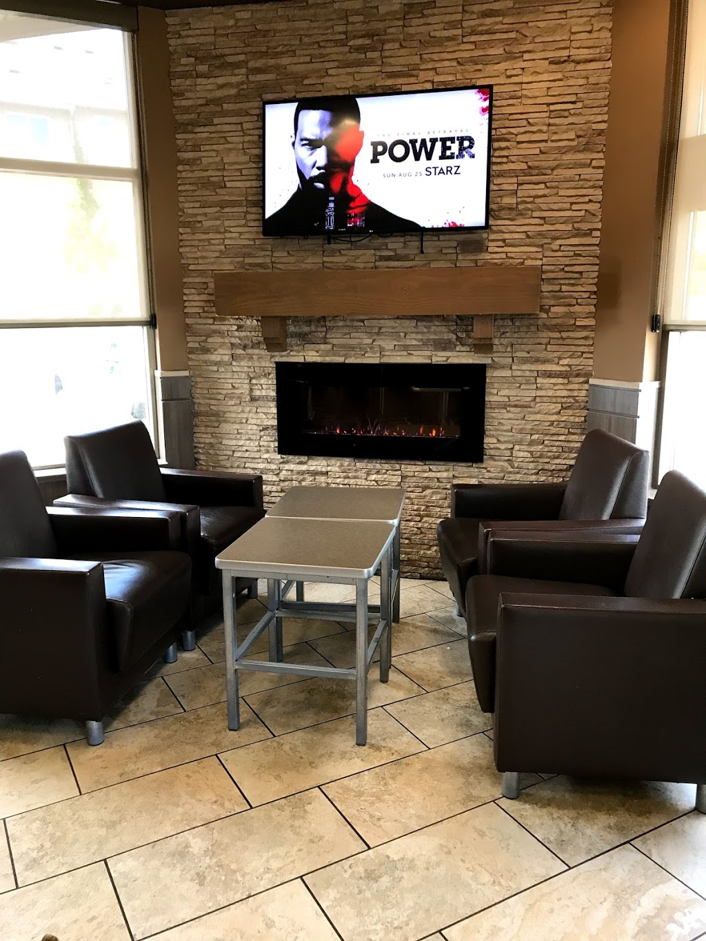 Tim Hortons | 1900 Midland Ave, Scarborough, ON M1P 3E2, Canada | Phone: (416) 752-5111