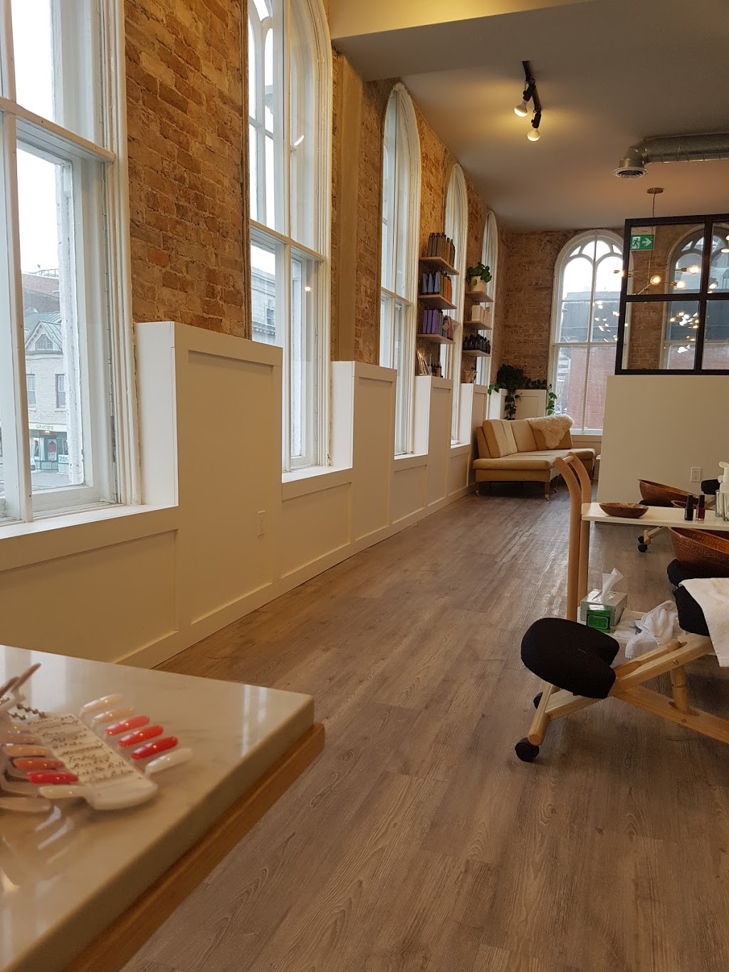 The Refinery Spa and Social House | 327 King St E, Kingston, ON K7L 3B5, Canada | Phone: (613) 546-8420