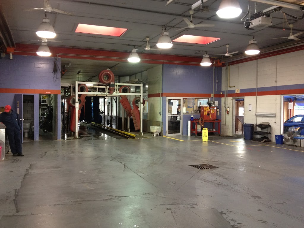 Autowash Express Car Wash | 4060 Montrose Rd, Niagara Falls, ON L2H 1J9, Canada | Phone: (905) 356-8000