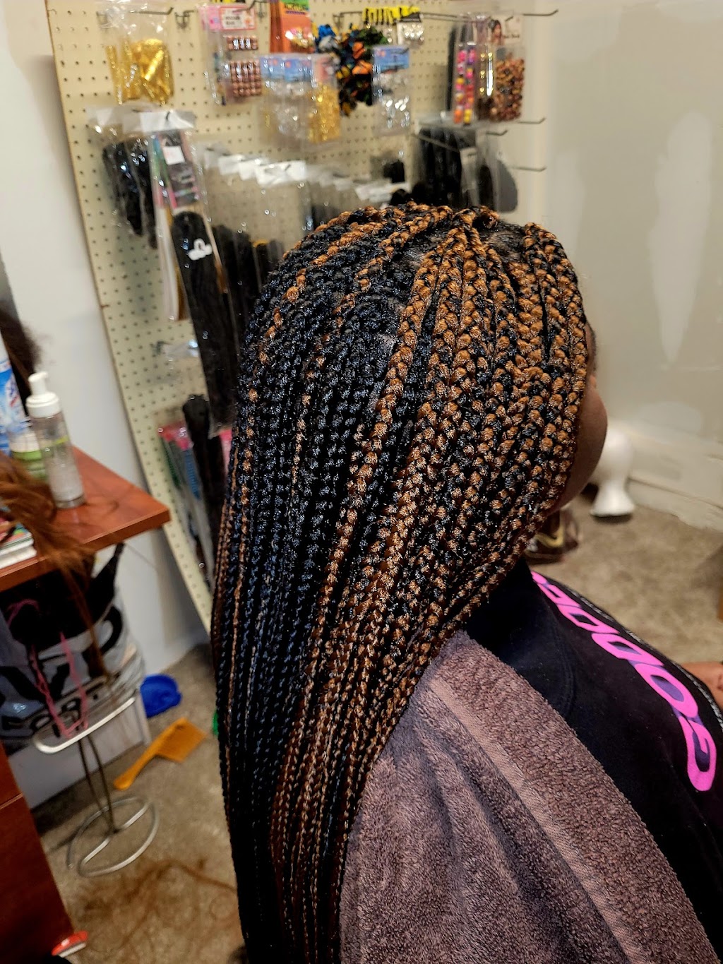 Ayos One Stop Shop | 209 Grandville Cir, Paris, ON N3L 0E8, Canada | Phone: (647) 717-2848