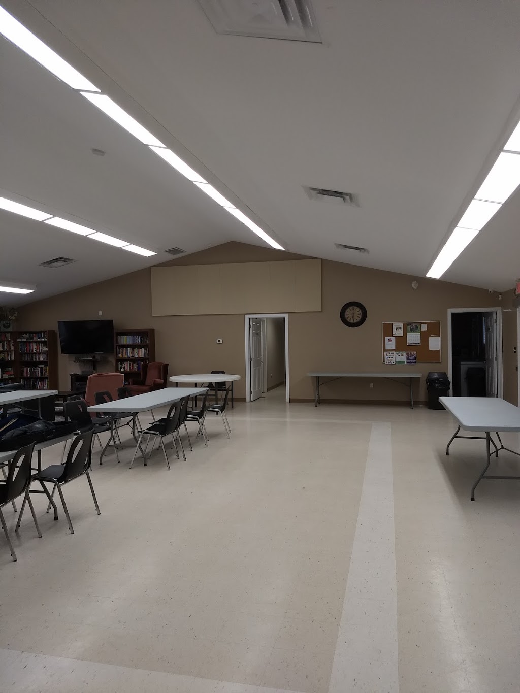 Oakridge Family Campground | 9910 Northville Crescent, Thedford, ON N0M 2N0, Canada | Phone: (519) 243-2500