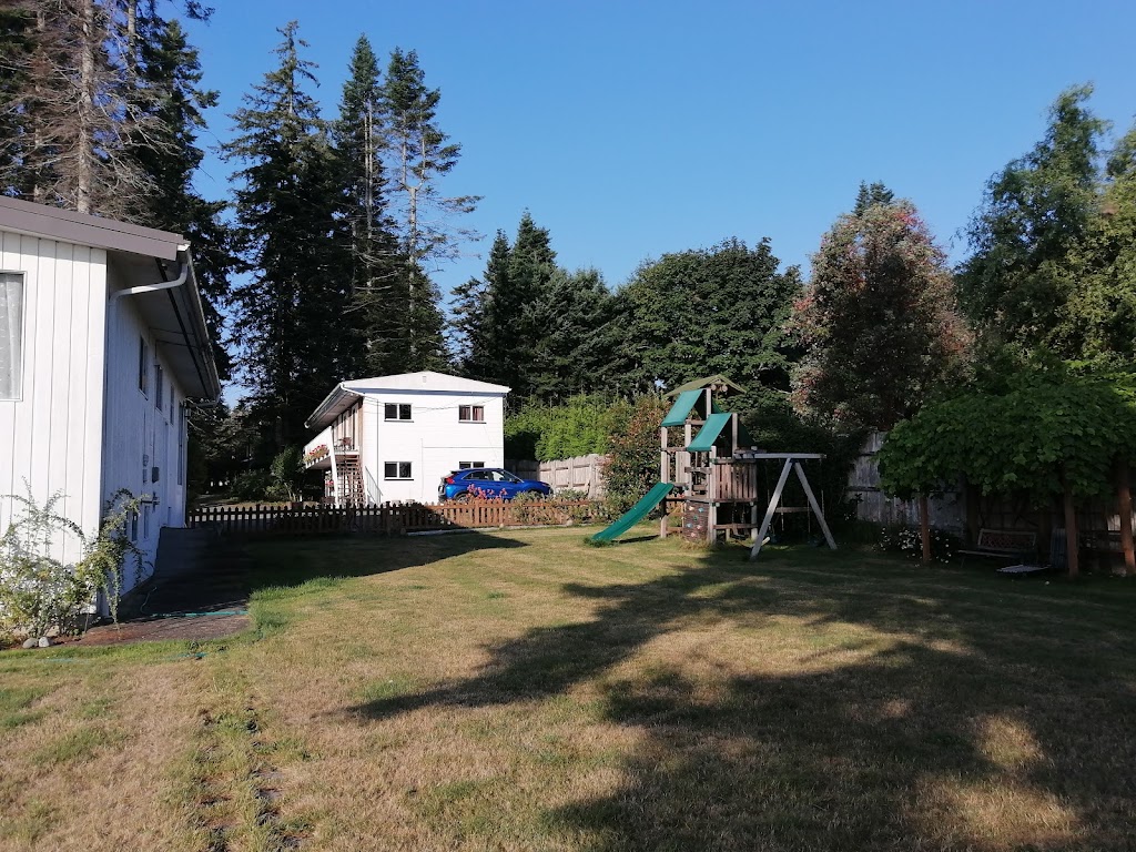 Edgewater Motel | 4073 S Island Hwy, Campbell River, BC V9H 1G3, Canada | Phone: (250) 923-5421