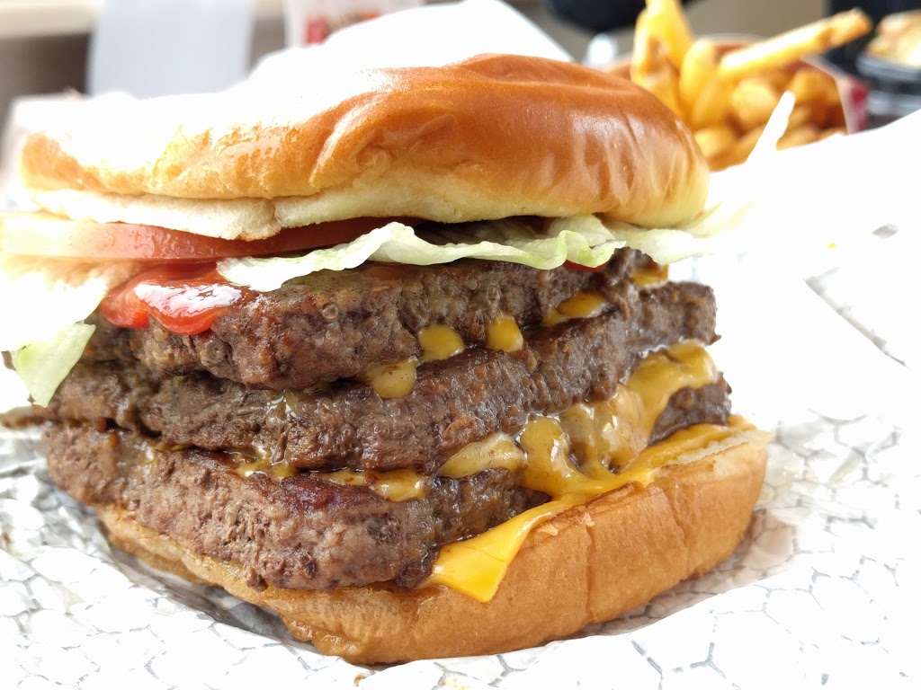 Wendys | 11 Lakelands Blvd, Halifax, NS B3S 1C3, Canada | Phone: (902) 450-5643