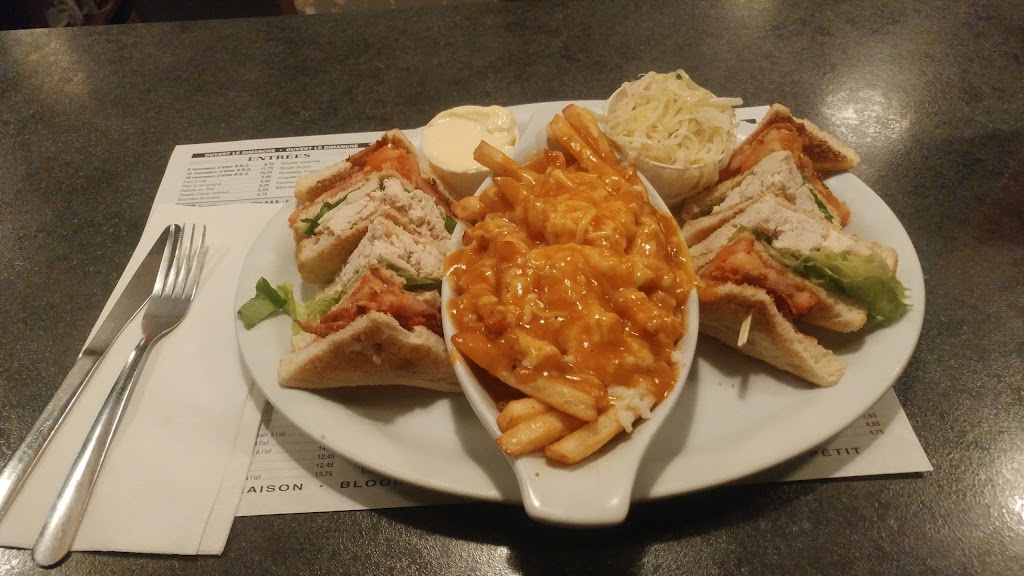 Restaurant Le Rapide | 556 Rue du Portage, Mont-Laurier, QC J9L 2A4, Canada | Phone: (819) 623-3822