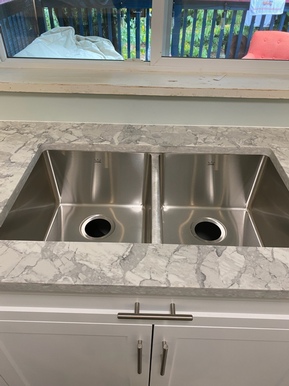 DT Surfaces Ltd. | 4200 Ross Rd, Nanaimo, BC V9T 4P3, Canada | Phone: (250) 207-7779