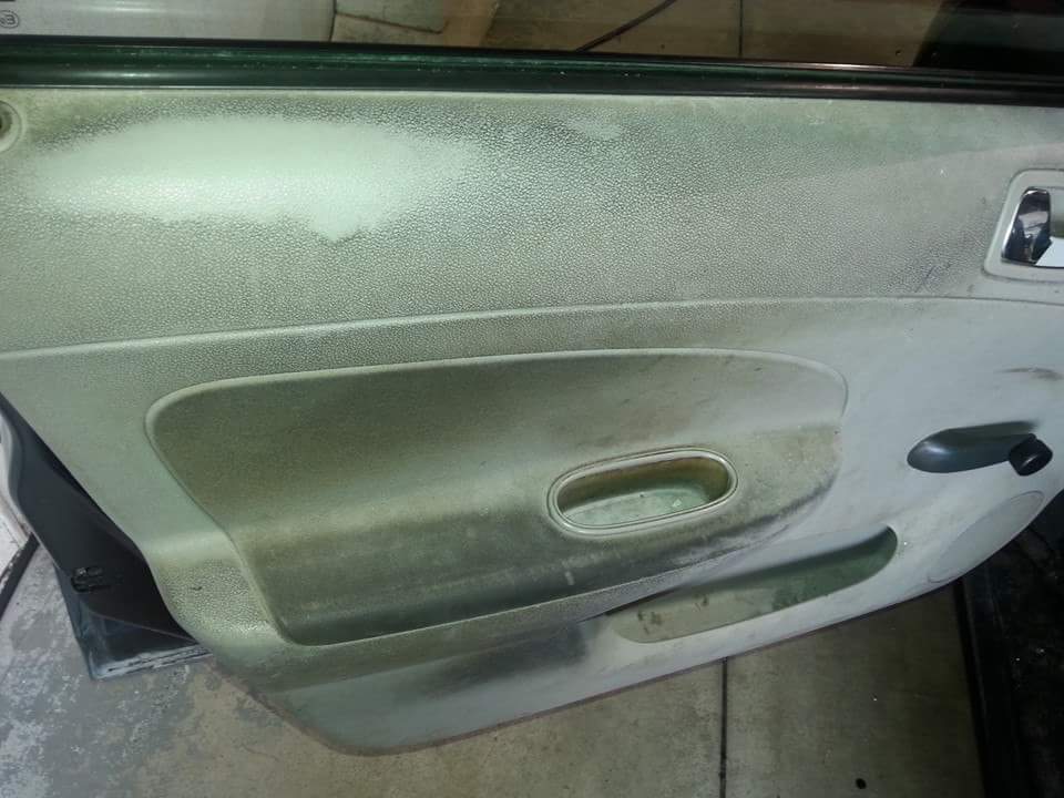 Shining Car Wash & Window Tinting, Professional Car care and rus | 403 Vine St, St. Catharines, ON L2M 3S6, Canada | Phone: (289) 271-0824