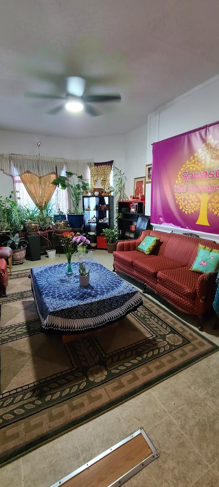 Sawasdee Thai Massage & Spa | 2624 Douglas St, Victoria, BC V8T 4M1, Canada | Phone: (778) 269-4623