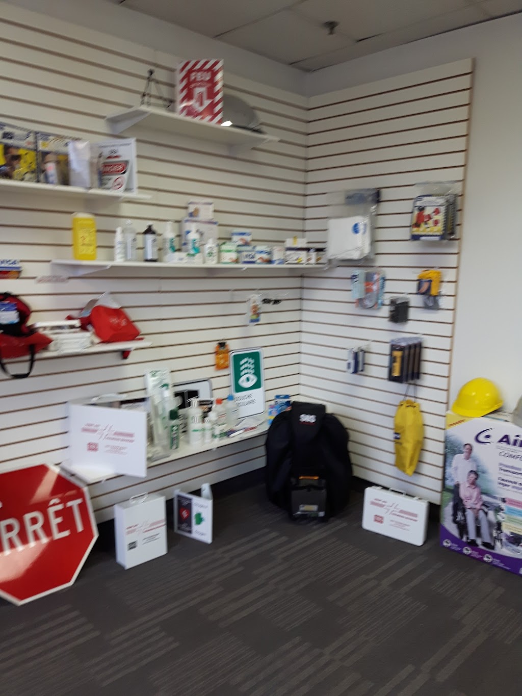 SOS Technologies / SOS Oxygène Inc. | 185 Rue Merizzi, Saint-Laurent, QC H4T 1Y3, Canada | Phone: (514) 738-6551