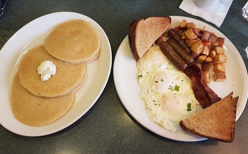 Rickys All Day Grill - Airdrie | 988 Yankee Valley Blvd #404, Airdrie, AB T4A 2E4, Canada | Phone: (403) 912-8082