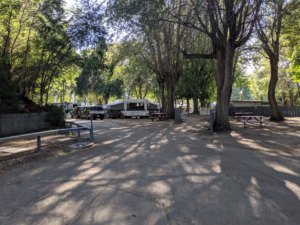 Brookvale Holiday Resort Inc | 1219 E. Lakeshore Drive, Osoyoos, BC V0H 1V6, Canada | Phone: (250) 495-7514