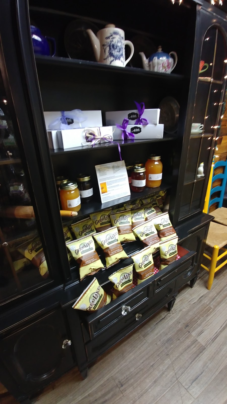 Achatz Handmade Pie Co | 30301 Commerce Blvd, Chesterfield, MI 48051, USA | Phone: (586) 749-2882