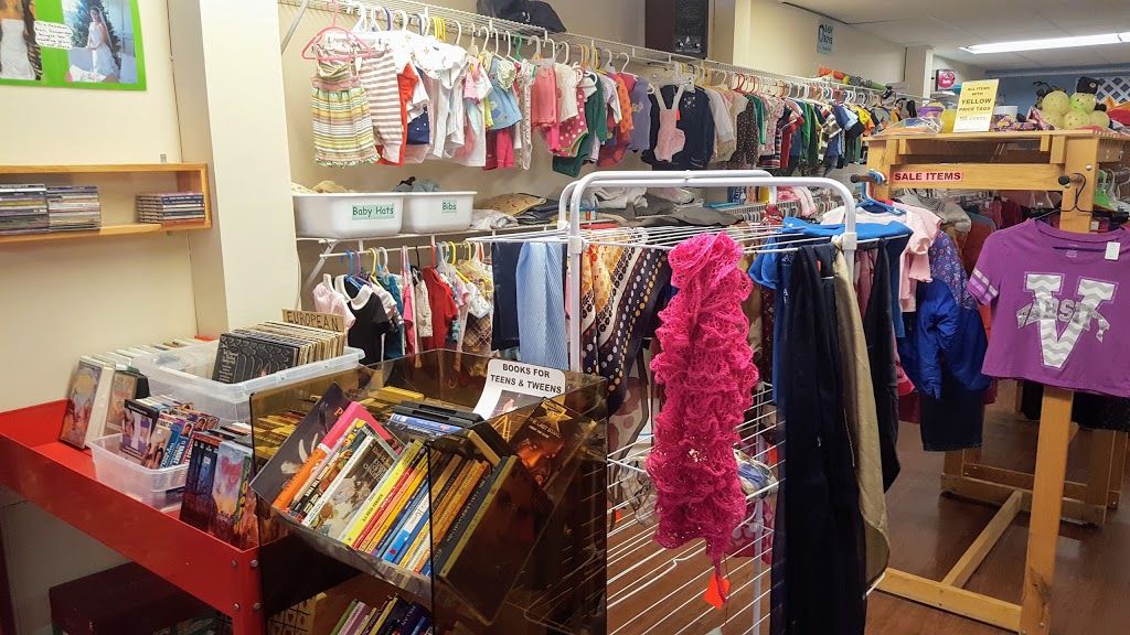 Port Rowan Thrift Shoppe | 1026 Bay St, Port Rowan, ON N0E 1M0, Canada | Phone: (519) 586-7186