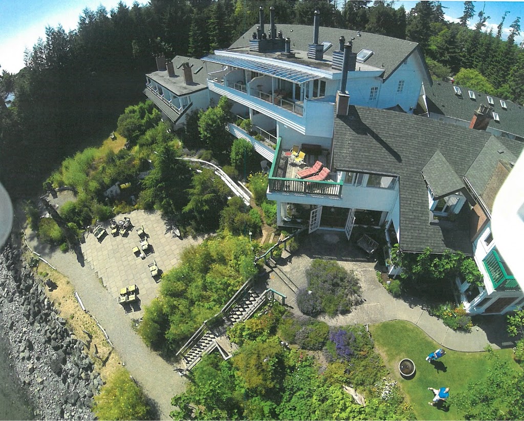 Sooke Harbour House Hotel & Resort | 1528 Whiffen Spit Road, Sooke, BC V9Z 0T4, Canada | Phone: (250) 642-3421
