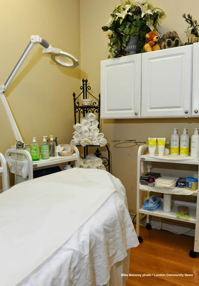 Fantastic Nails and Spa LTD | 725 Wellington Rd, London, ON N6C 4R4, Canada | Phone: (519) 936-1391