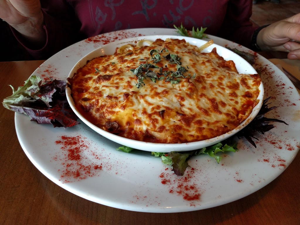 Restaurant Le Mignon | 621 Rue Notre Dame, Berthierville, QC J0K 1A0, Canada | Phone: (450) 836-3735