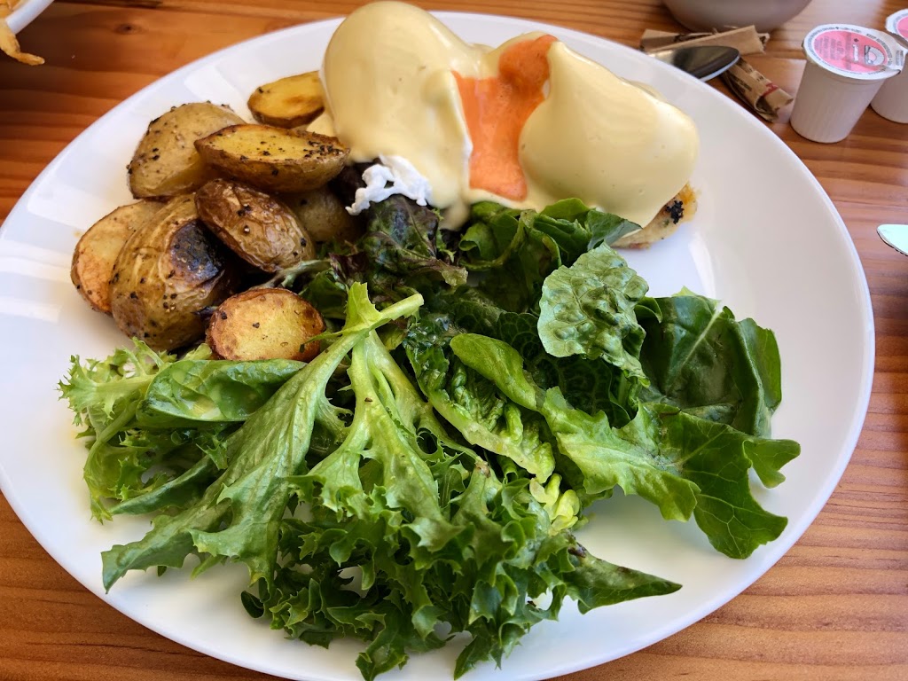 Ulis Restaurant | 15023 Marine Dr, White Rock, BC V4B 1C3, Canada | Phone: (604) 538-9373